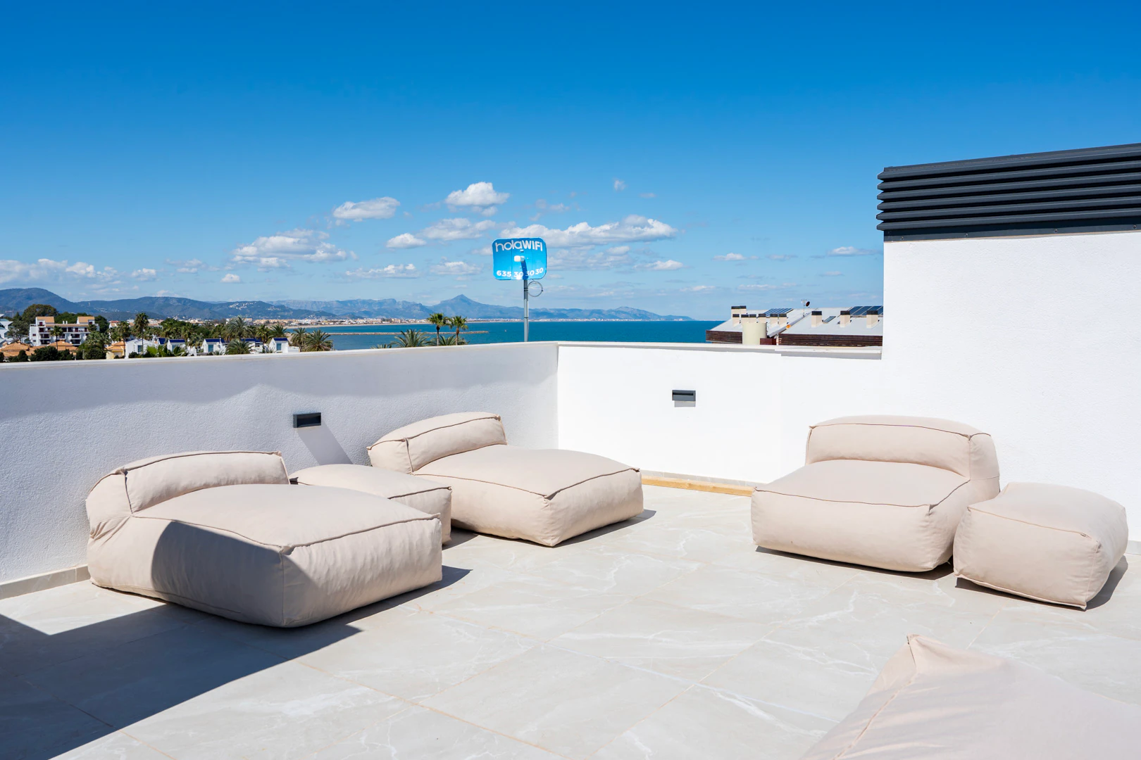4502DEN - 4502DEN Fantástico ático moderno en primera línea de playa en venta en Denia