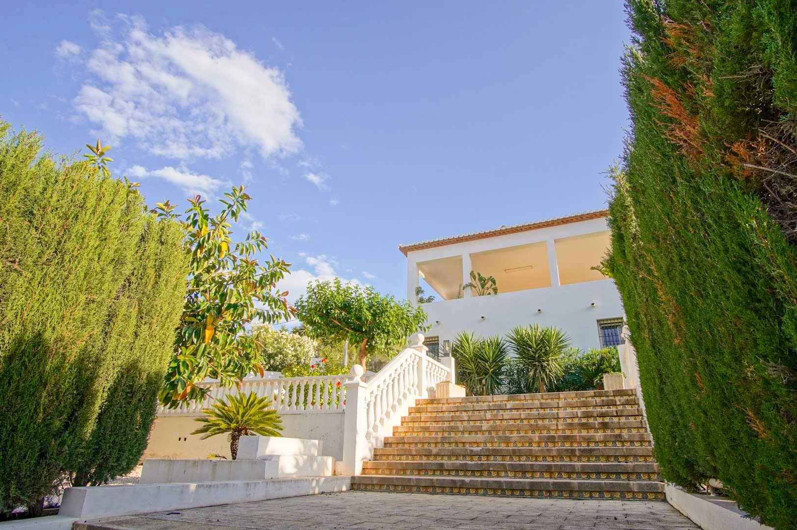 8176DEN - 8176DEN Villa con vistas parciales al mar en venta en Las Rotas, Denia.