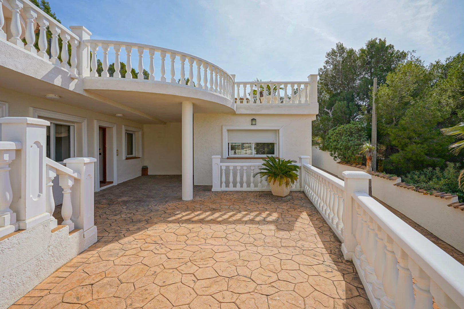 C3XY4484ALT - C3XY4484ALT Belle villa traditionnelle située à Alhama Springs, Altea