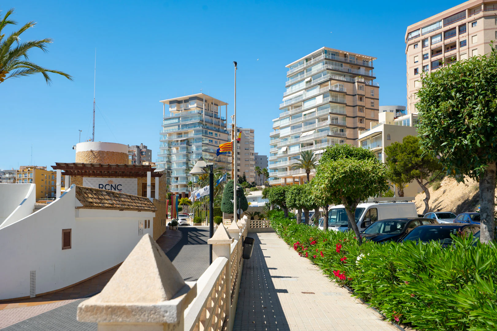 C4XY4657CAL - C4XY45657CAL Dos áticos contiguos en primera línea con vistas panorámicas al mar y posibilidad de unión en venta en Calpe.