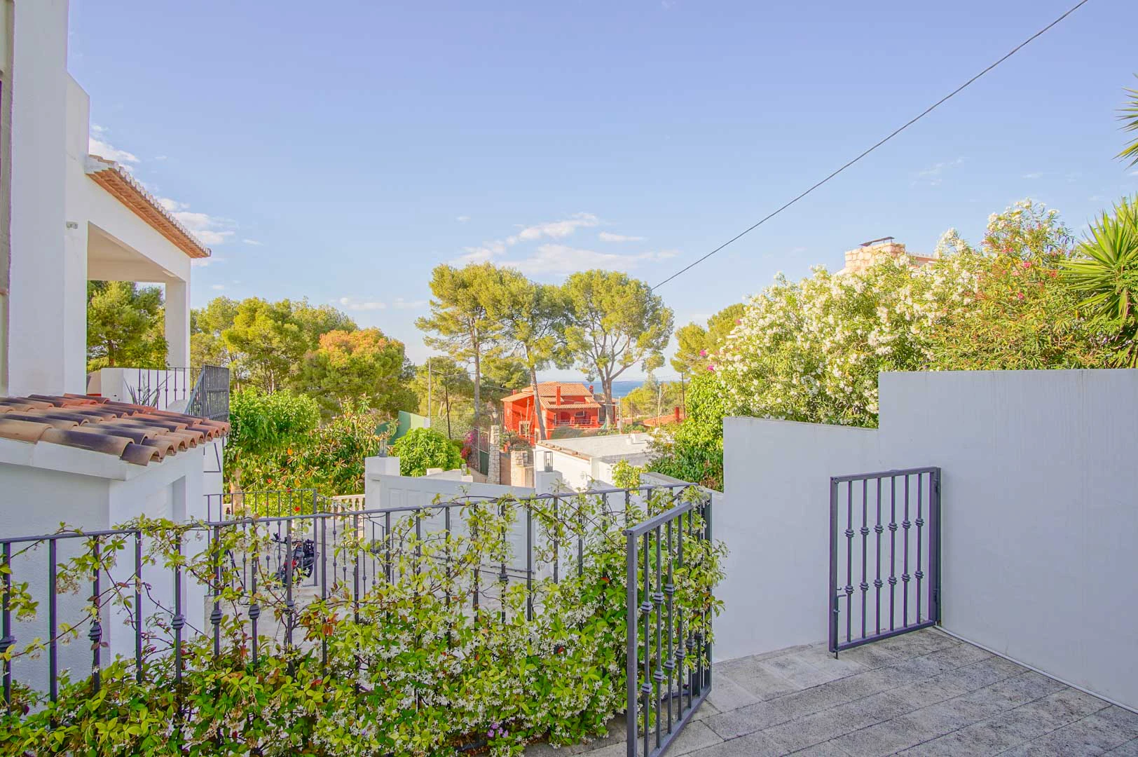 8176DEN - 8176DEN Villa con vistas parciales al mar en venta en Las Rotas, Denia.