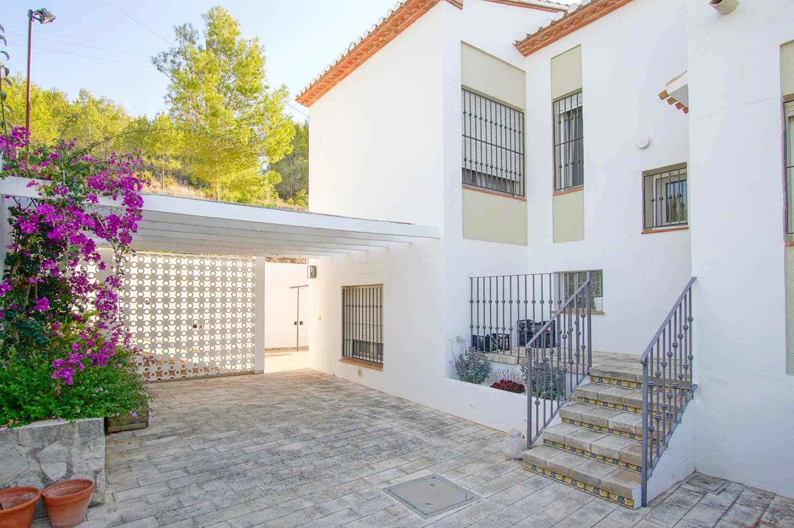 8176DEN - 8176DEN Villa con vistas parciales al mar en venta en Las Rotas, Denia.