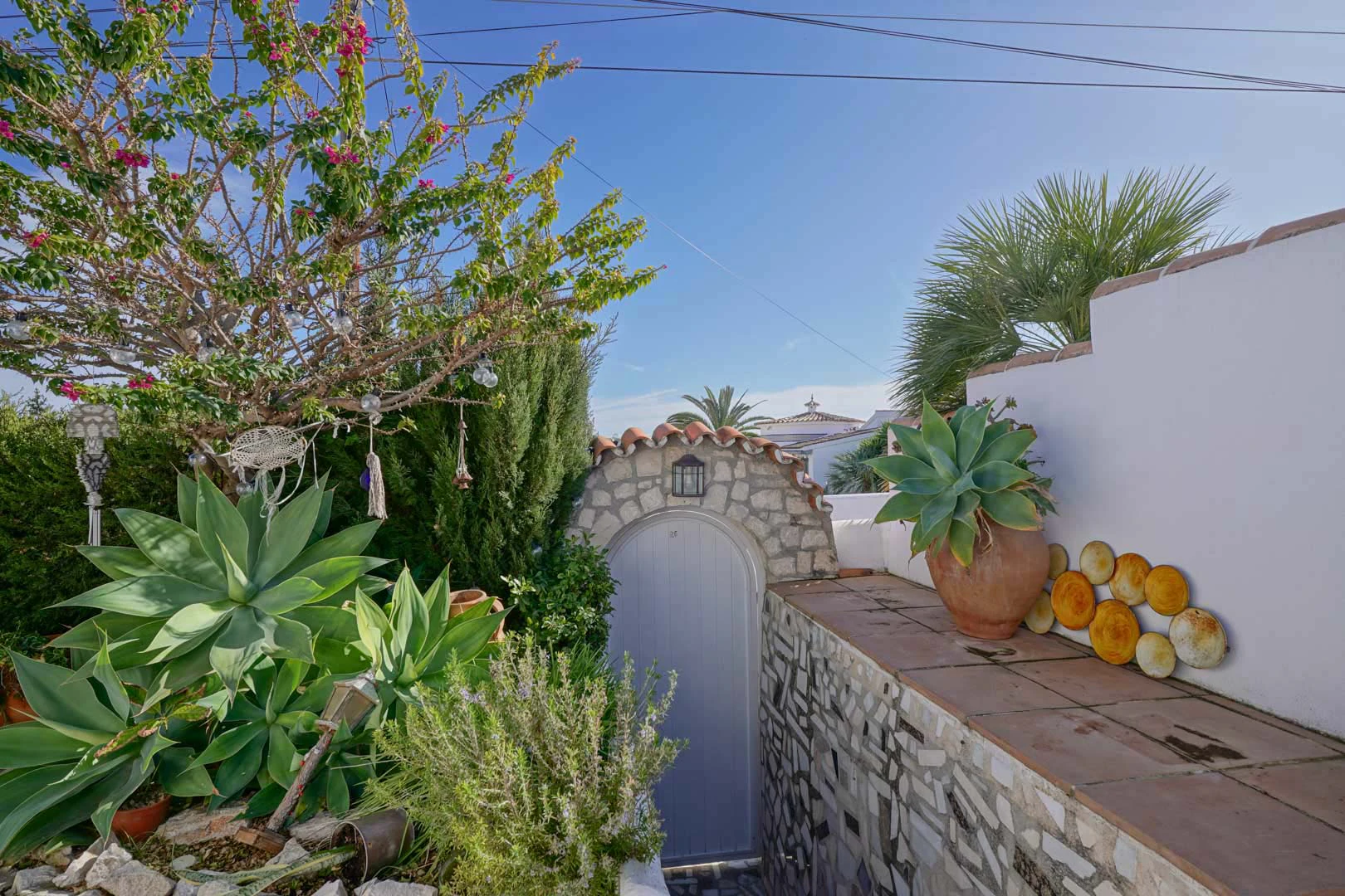 C3XY8323MOR - C3XY8323MOR Villa independiente con piscina y vistas al mar a la venta en Moraira.
