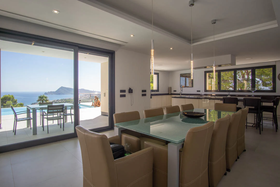 C3XY7000ALT - C3XY7000ALT Amplia villa en venta con vistas al mar en Altea
