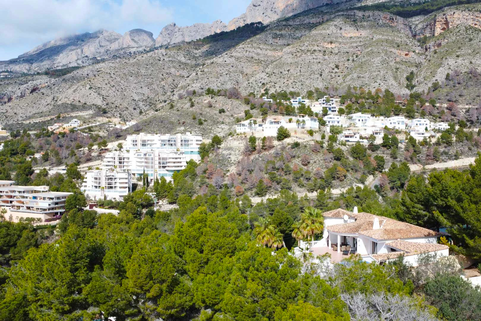 C3XY4484ALT - C3XY4484ALT Belle villa traditionnelle située à Alhama Springs, Altea