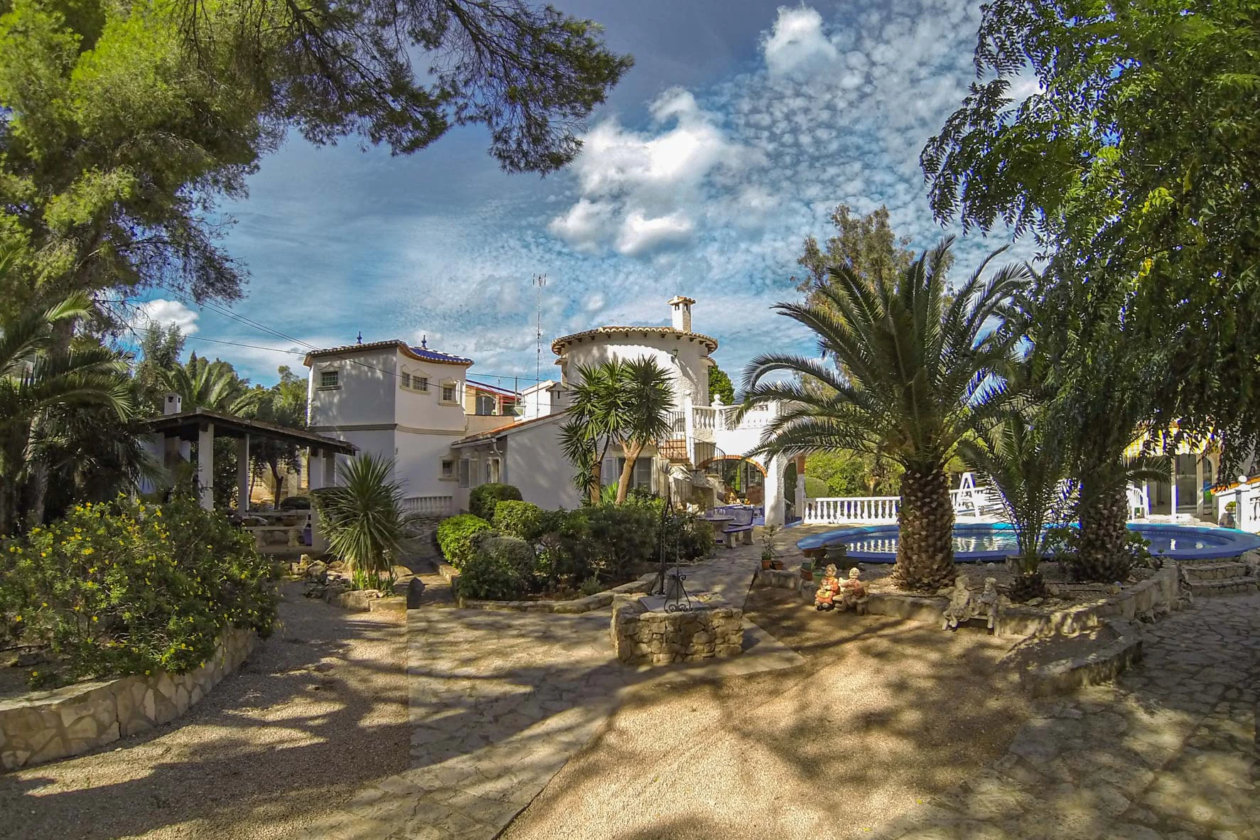 8034DEN - 8034DEN Villa con vistas parciales al mar a la venta en El Montgó, Denia.