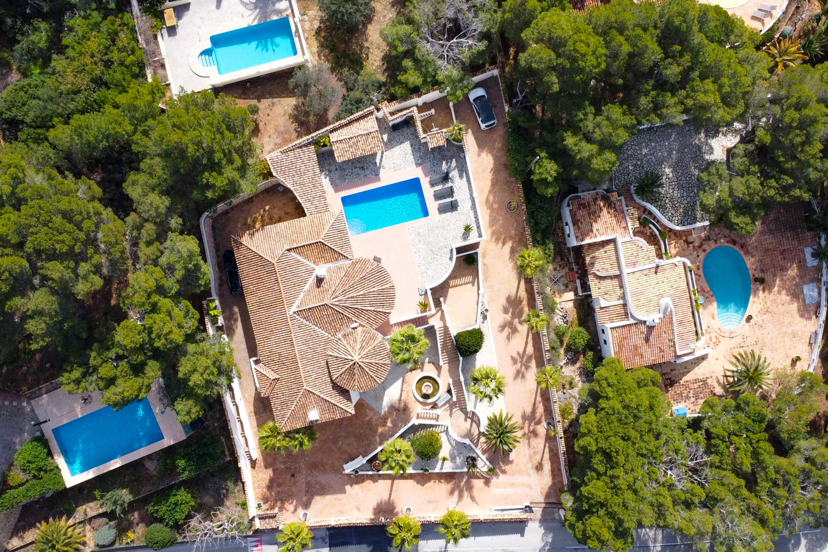 C3XY4484ALT - C3XY4484ALT Belle villa traditionnelle située à Alhama Springs, Altea