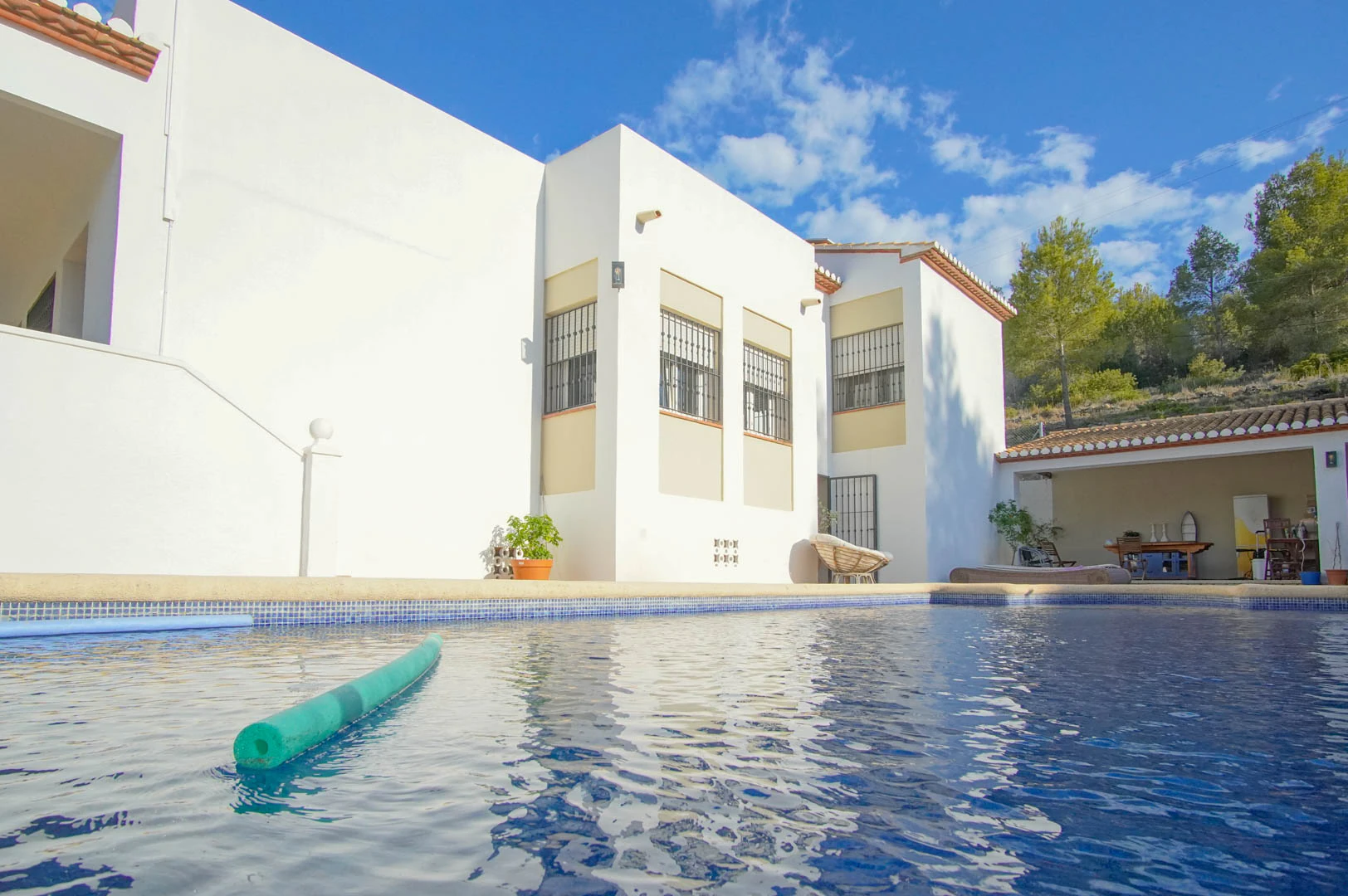 8176DEN - 8176DEN Villa con vistas parciales al mar en venta en Las Rotas, Denia.