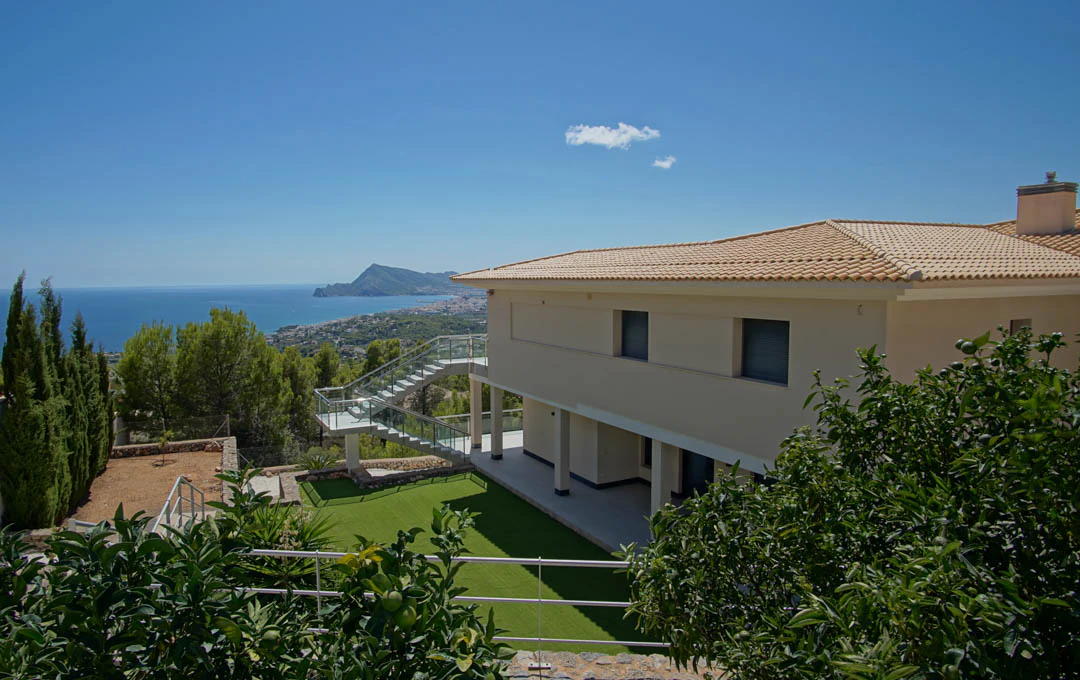 C3XY7000ALT - C3XY7000ALT Amplia villa en venta con vistas al mar en Altea