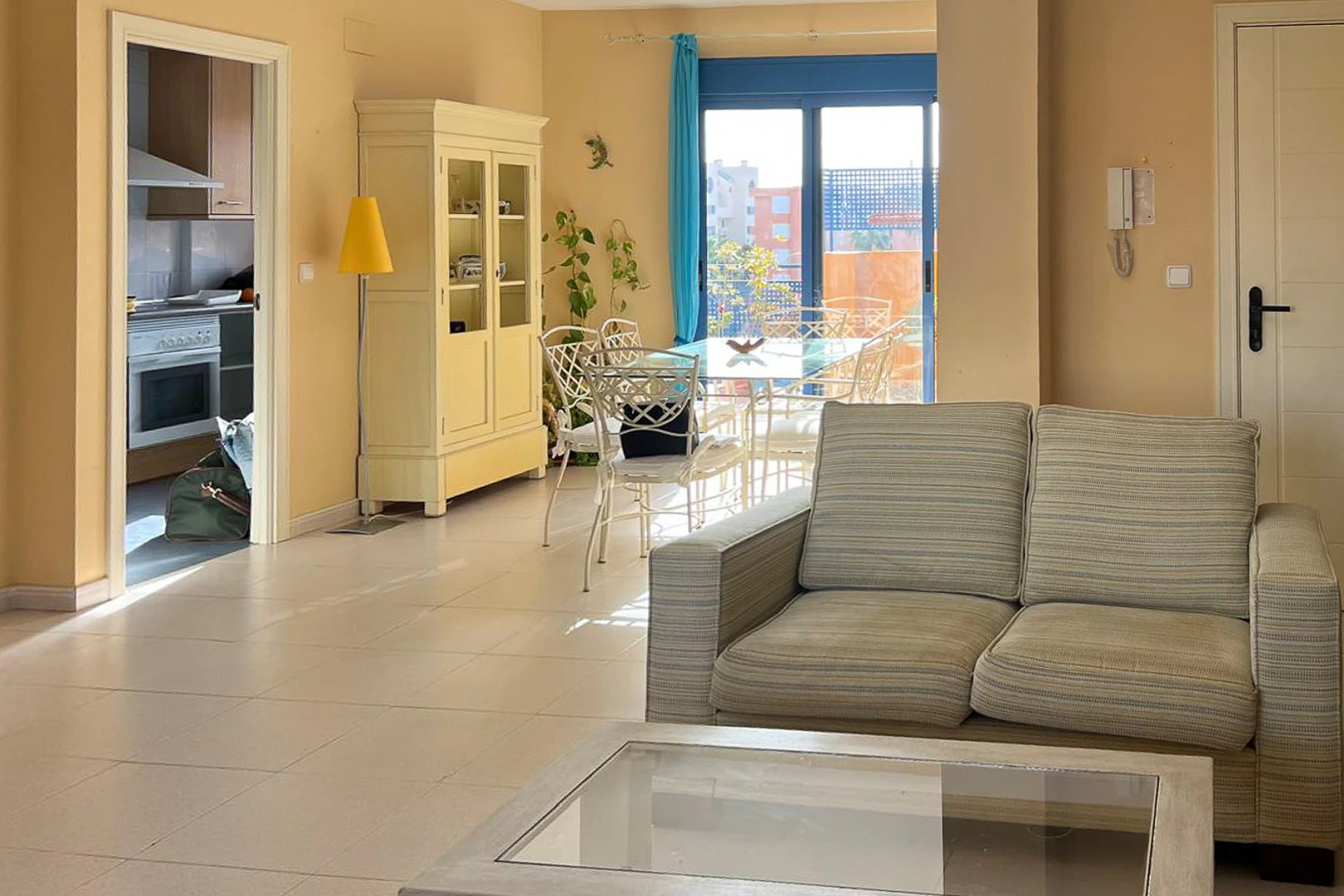 8269DEN - 8269DEN Dúplex ático con terraza y vistas parciales al mar a la venta en Las Marina, Denia.