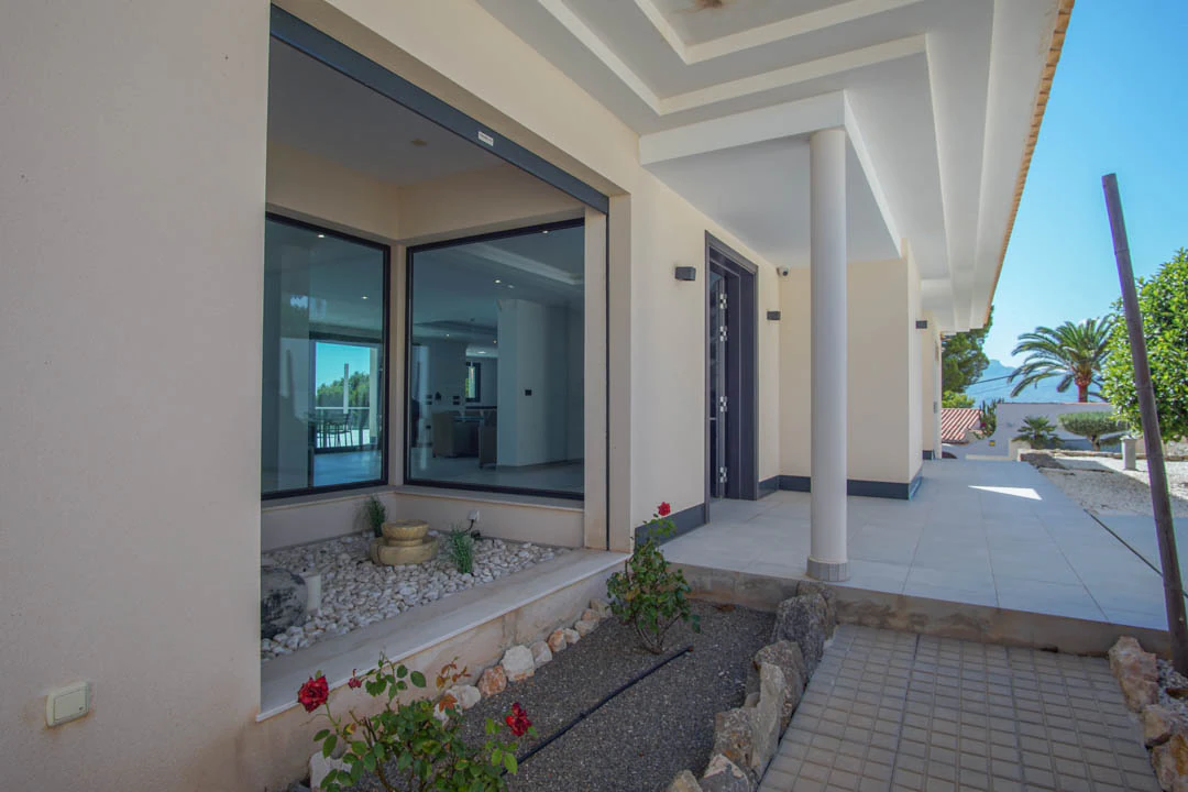 C3XY7000ALT - C3XY7000ALT Amplia villa en venta con vistas al mar en Altea