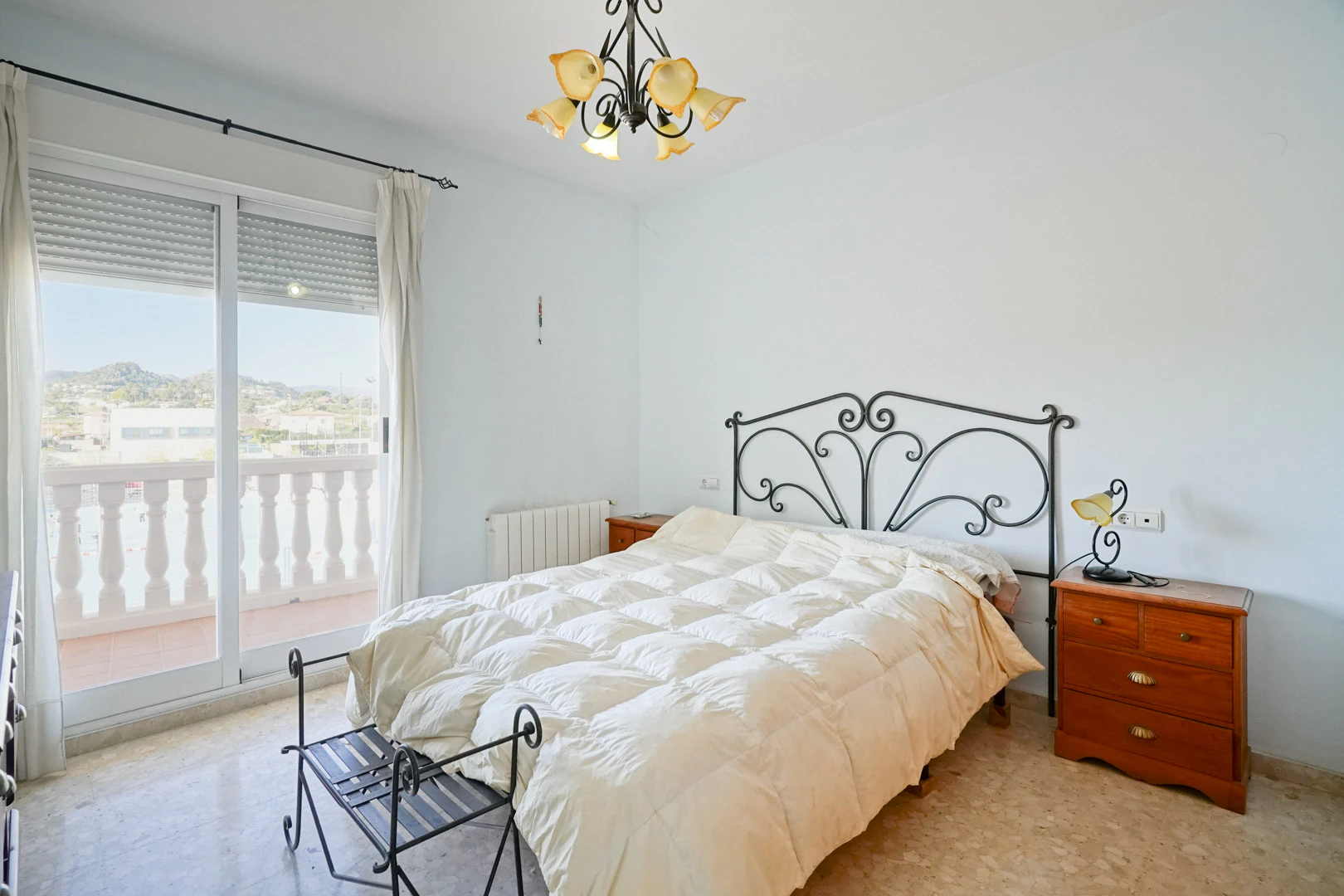 9008XAR - 9008XAR Drie verdiepingen tellende halfvrijstaande woning te koop in La Xara.
