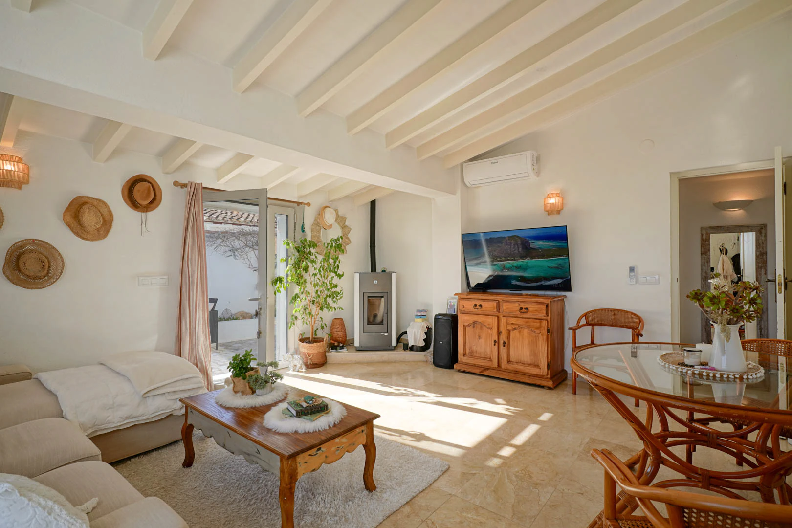 C3XY8323MOR - C3XY8323MOR Villa independiente con piscina y vistas al mar a la venta en Moraira.