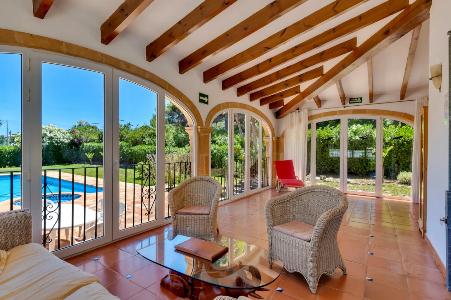 4890 - Propiedad con gran potencial de ampliación en una tranquila zona de Jávea