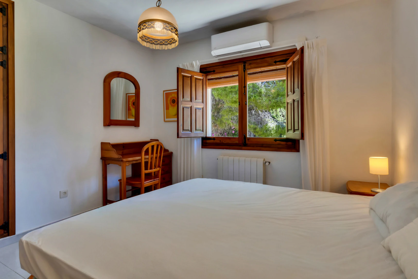 4890 - Propiedad con gran potencial de ampliación en una tranquila zona de Jávea