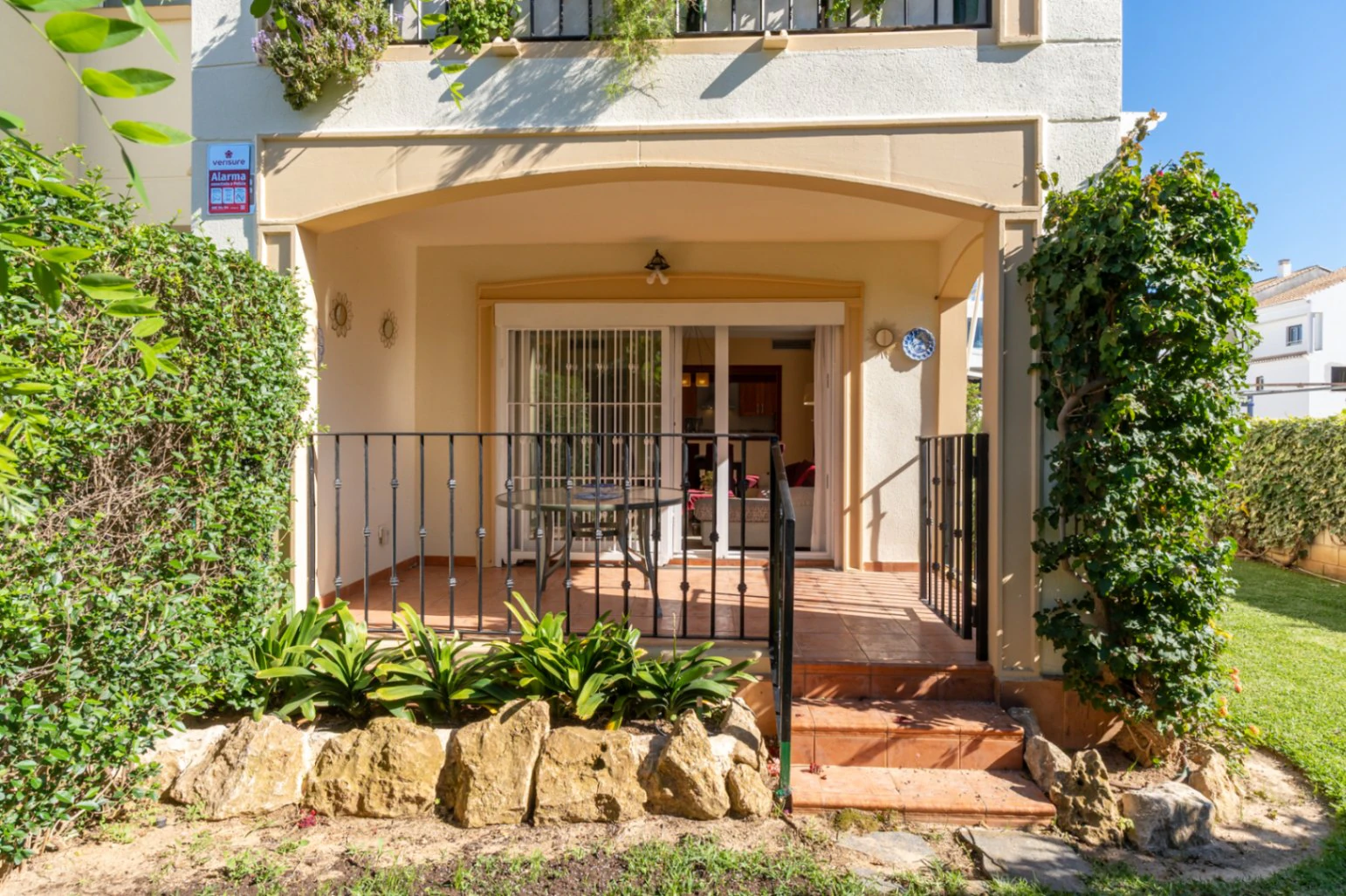 4837 - Appartement de 5 chambres avec grand jardin situé dans un emplacement privilégié à Jávea.
