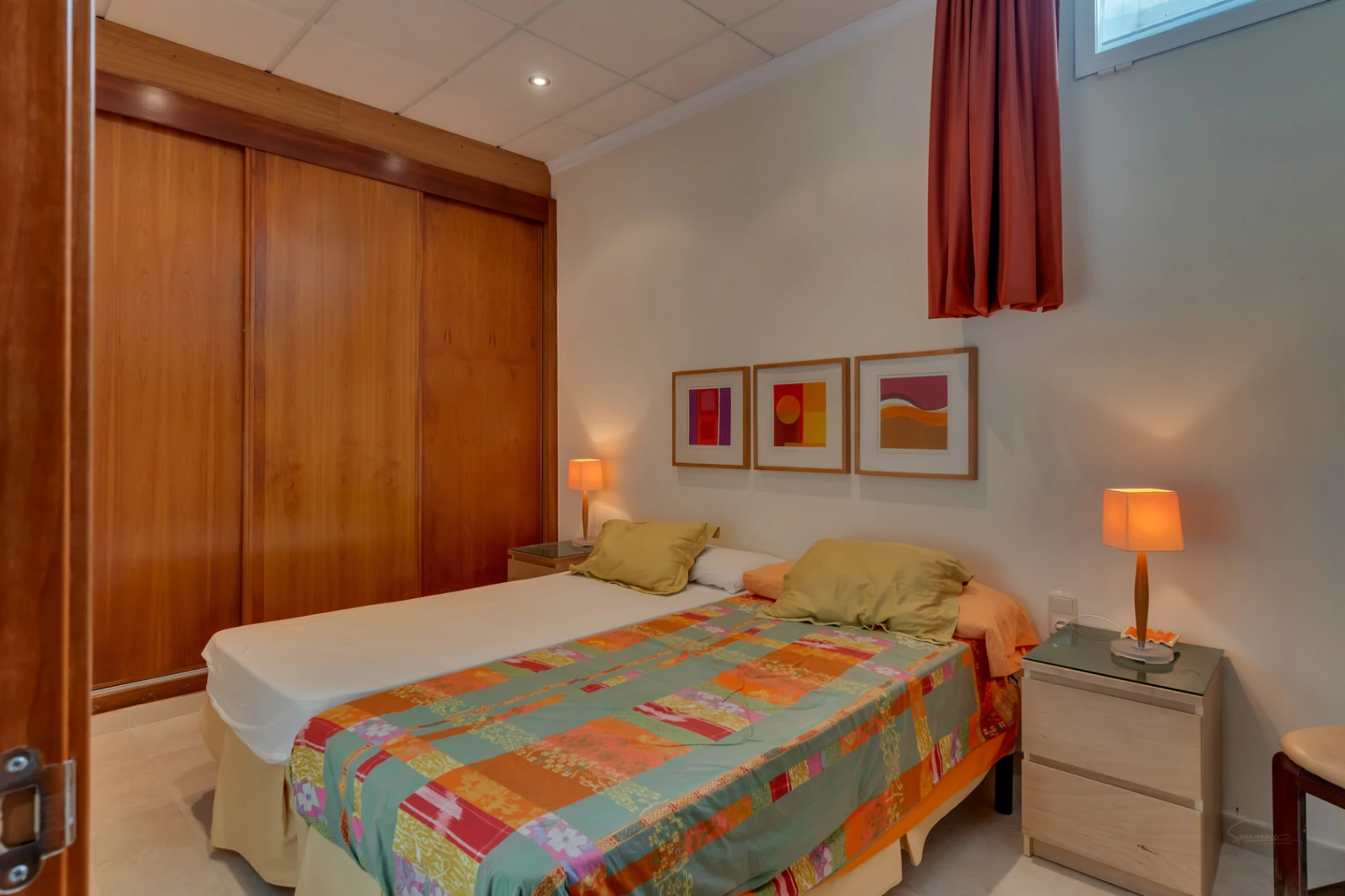 4837 - Appartement de 5 chambres avec grand jardin situé dans un emplacement privilégié à Jávea.