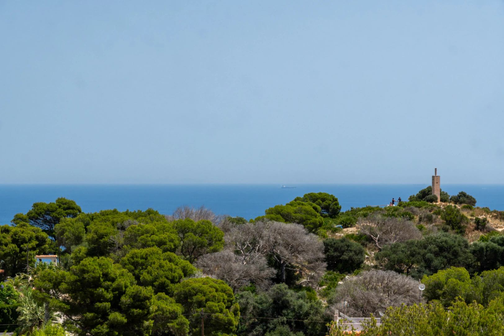 4883 - Uitzonderlijk pand in een exclusieve omgeving met panoramisch uitzicht op zee