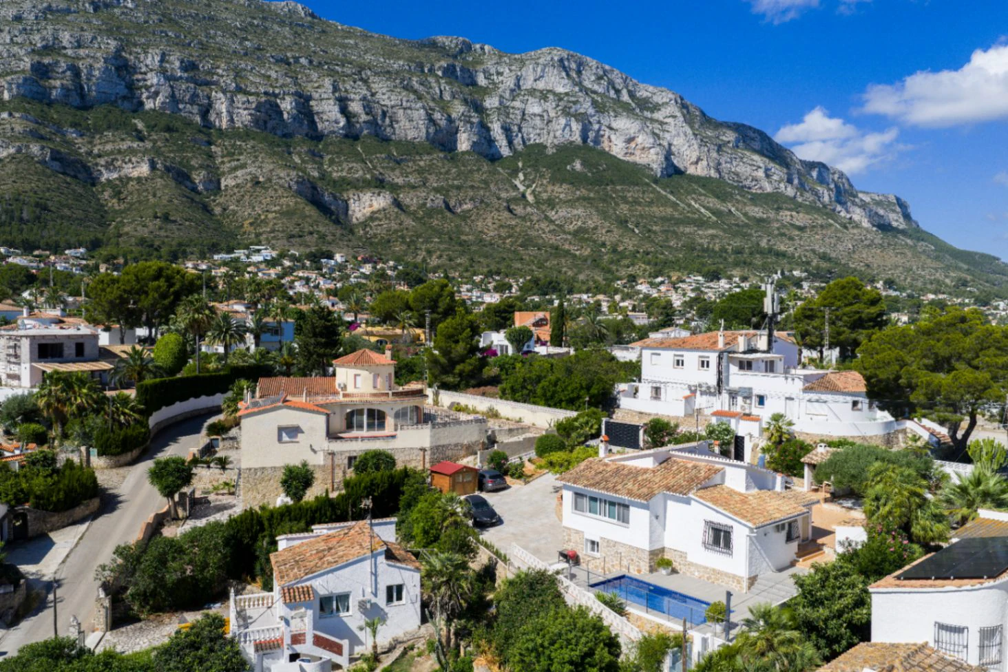 Villa independiente con vistas al Montgó y al mar en la zona de Betlem, Dénia