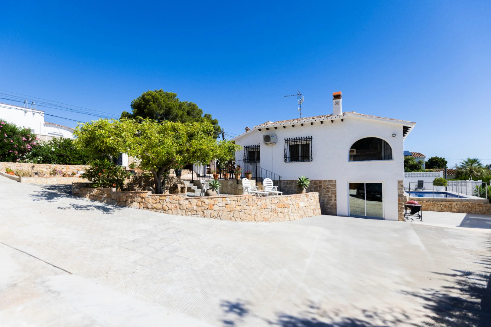Villa independiente con vistas al Montgó y al mar en la zona de Betlem, Dénia
