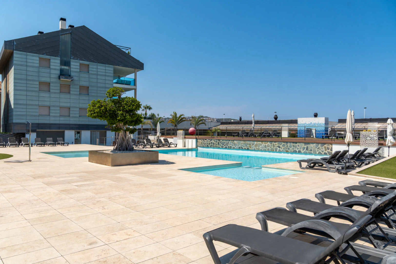 4902 - Apartamento en privilegia ubicacion con impresionantes vistas mar