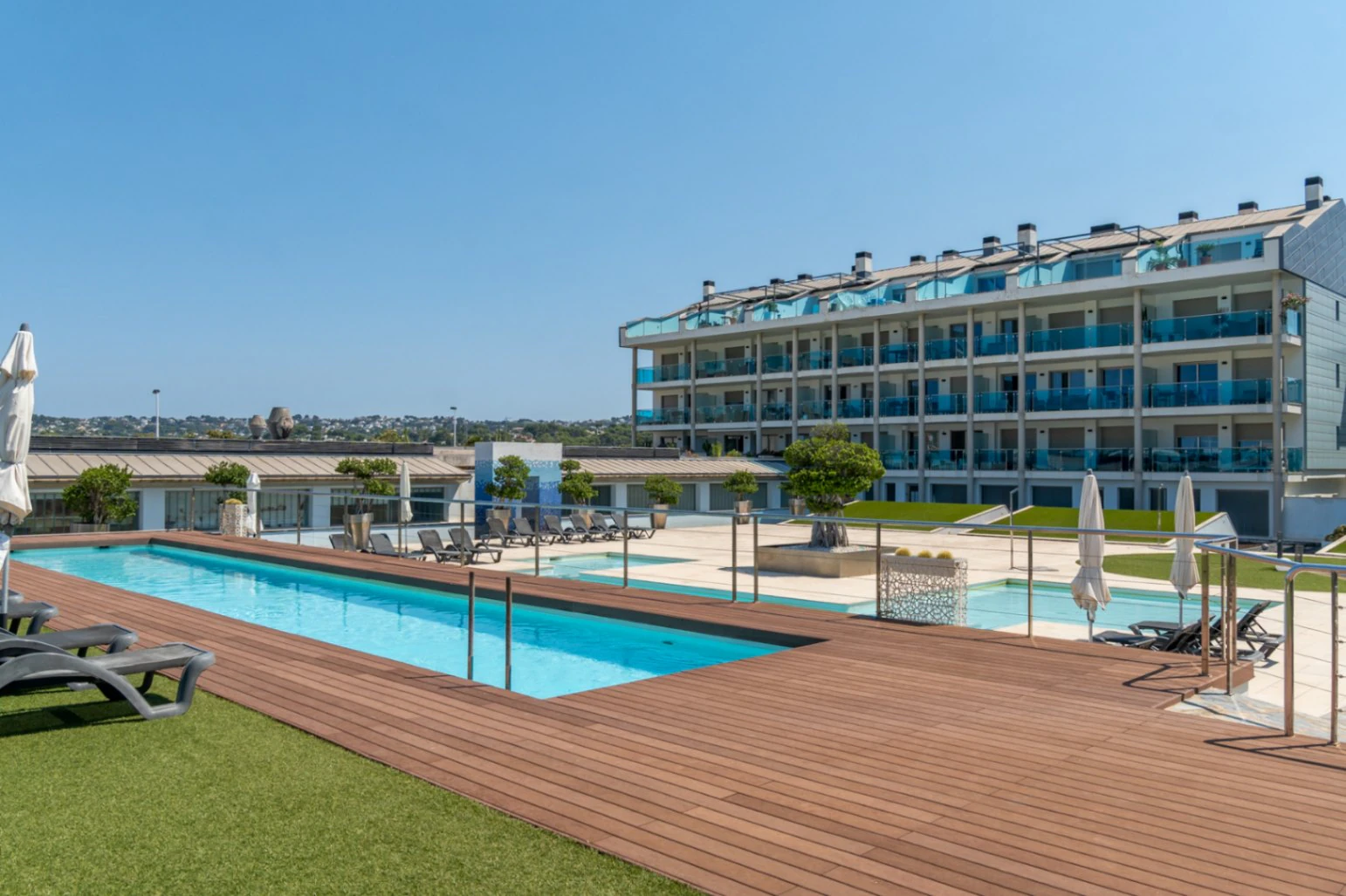 4902 - Apartamento en privilegia ubicacion con impresionantes vistas mar
