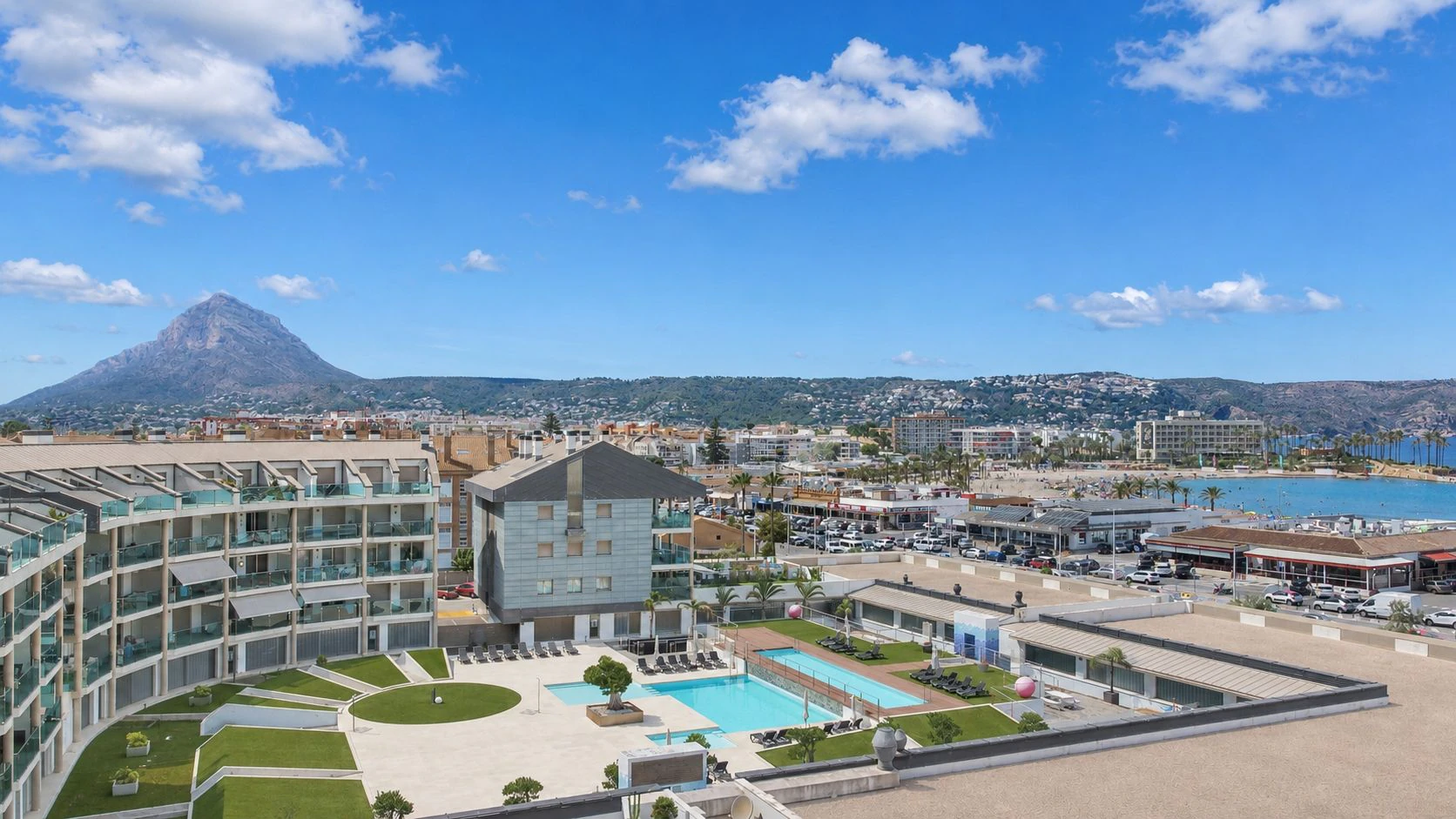 4902 - Apartamento en privilegia ubicacion con impresionantes vistas mar
