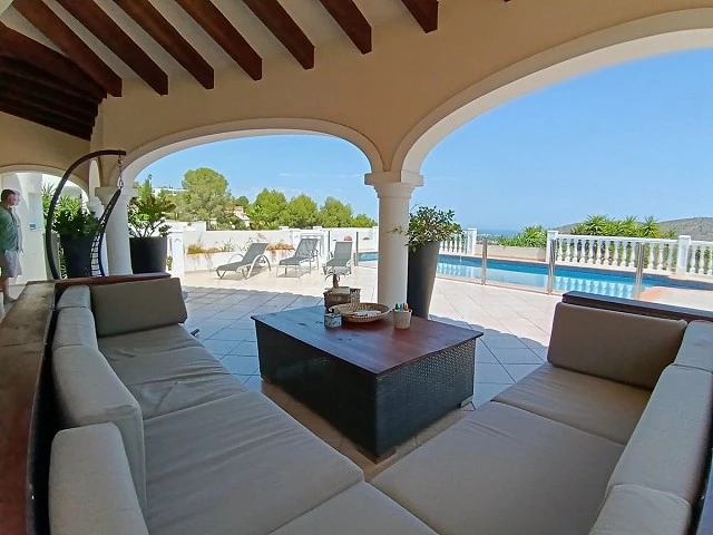 Neu!! Exklusive Villa mit Meerblick und Golf in La Sella Golf – Pedreguer, Costa Blanca zu verkaufen