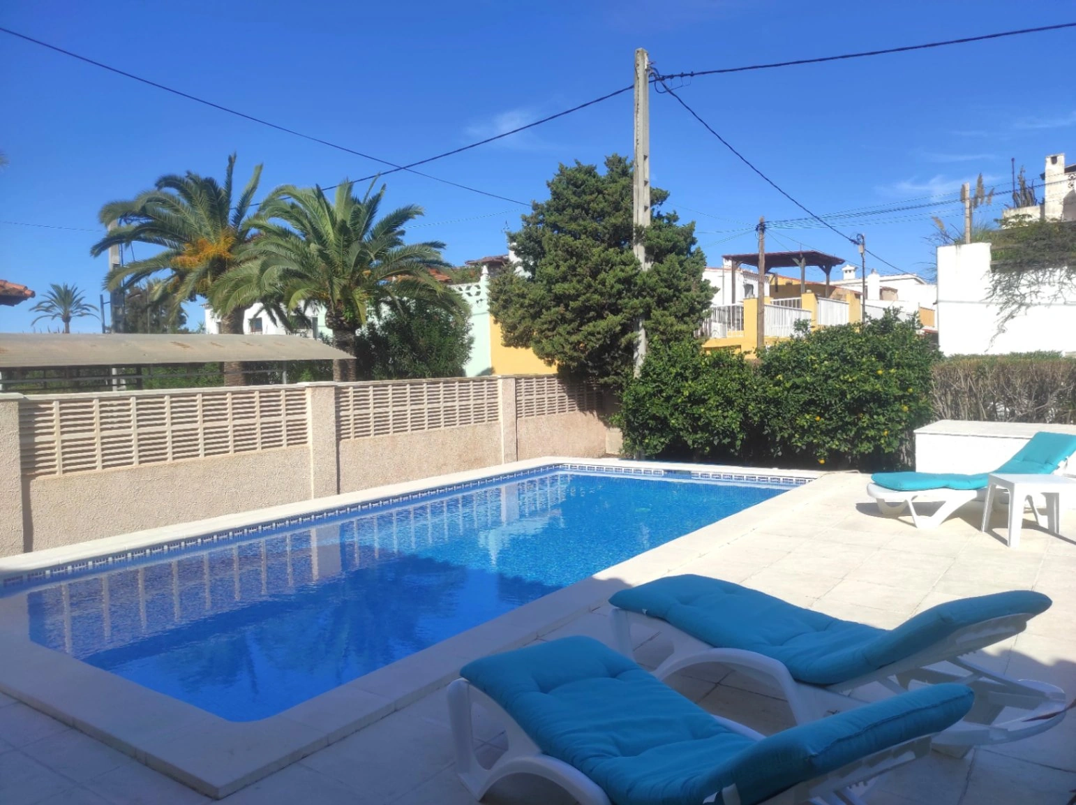 Strandvilla met privézwembad in Oliva
