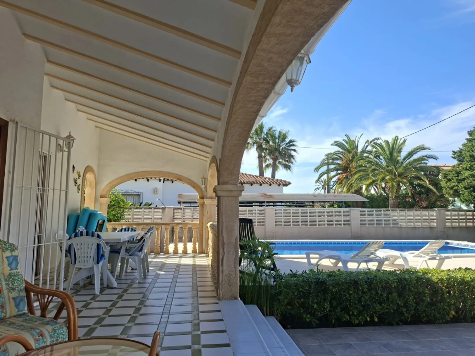 Strandvilla met privézwembad in Oliva
