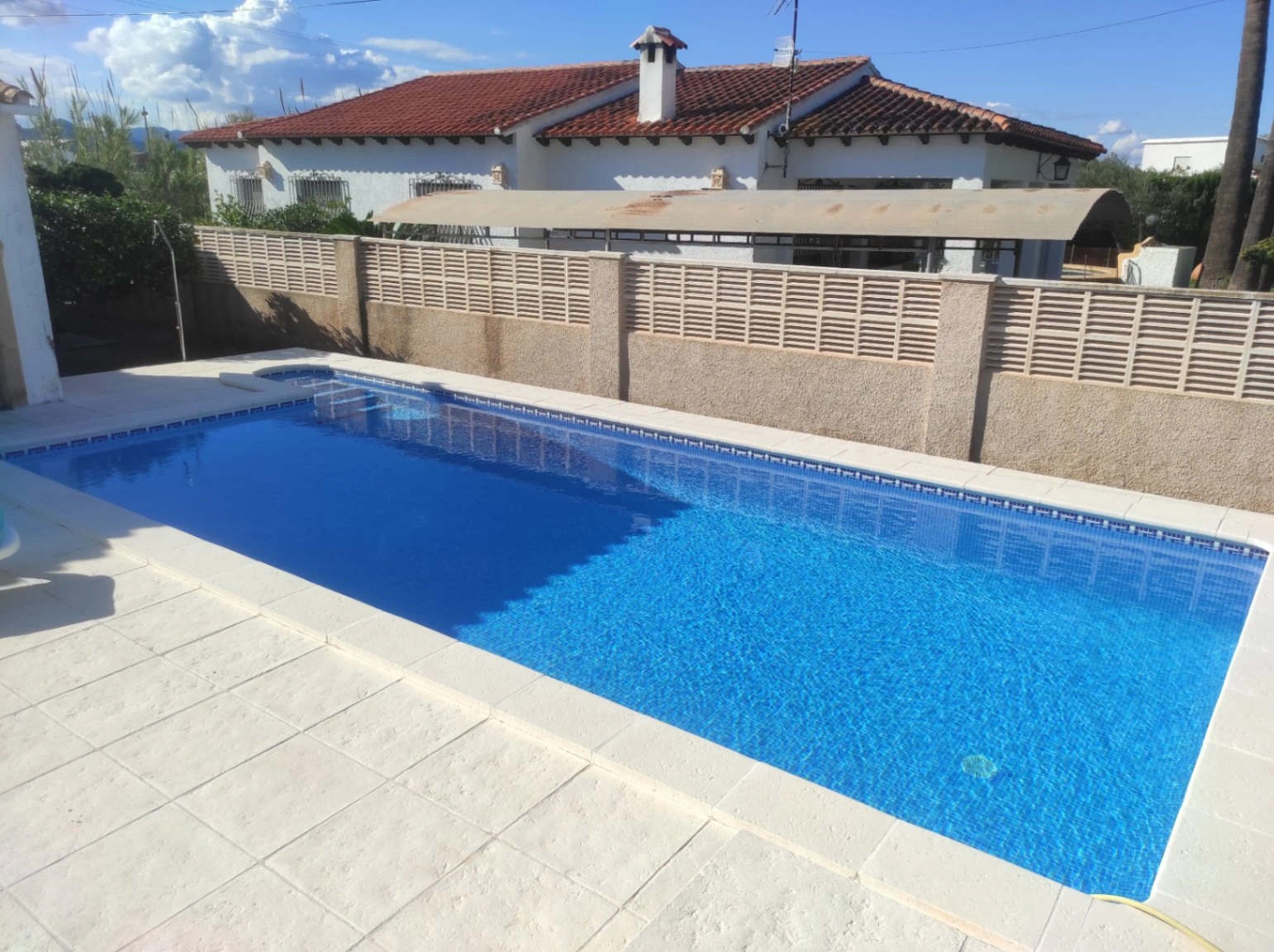 Strandvilla met privézwembad in Oliva