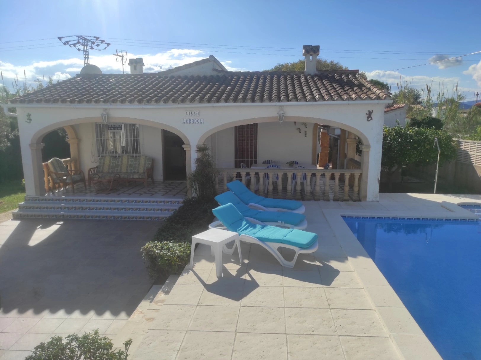 Strandvilla met privézwembad in Oliva