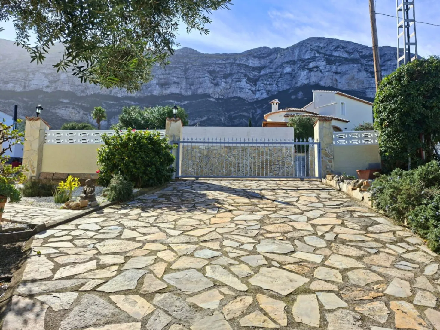 Chalet met zeezicht in de bergen van Denia