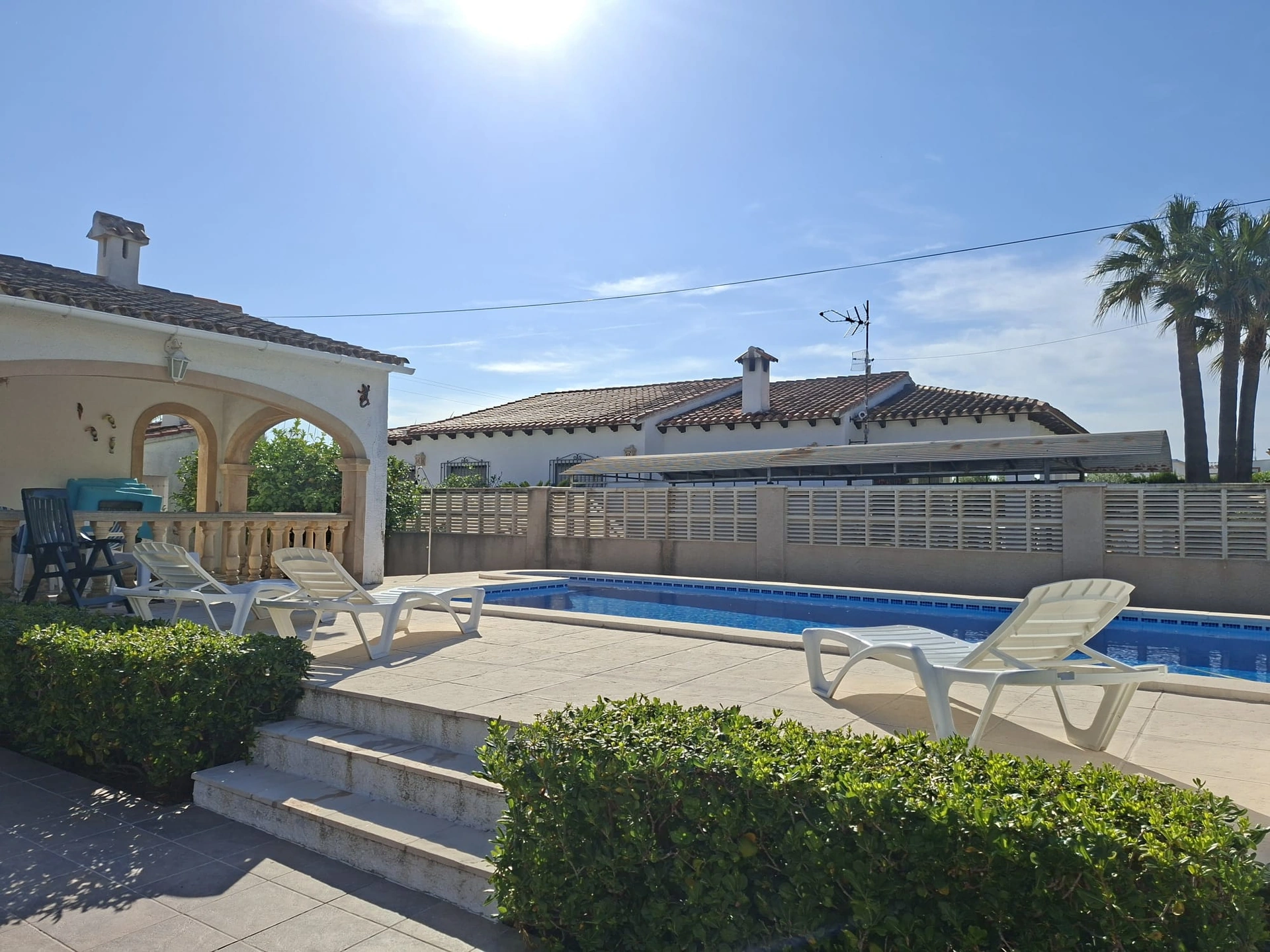 Strandvilla met privézwembad in Oliva