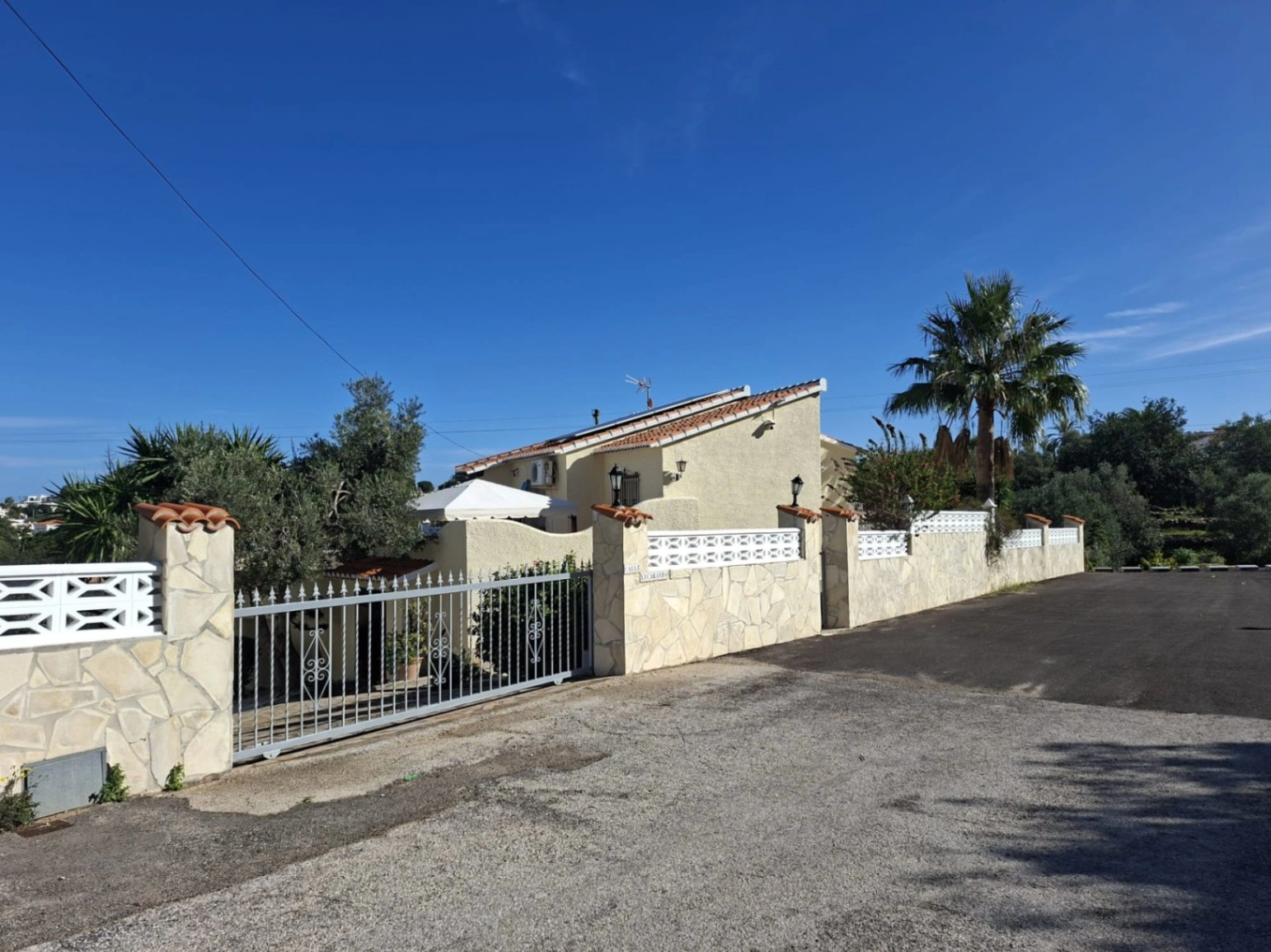 Chalet met zeezicht in de bergen van Denia