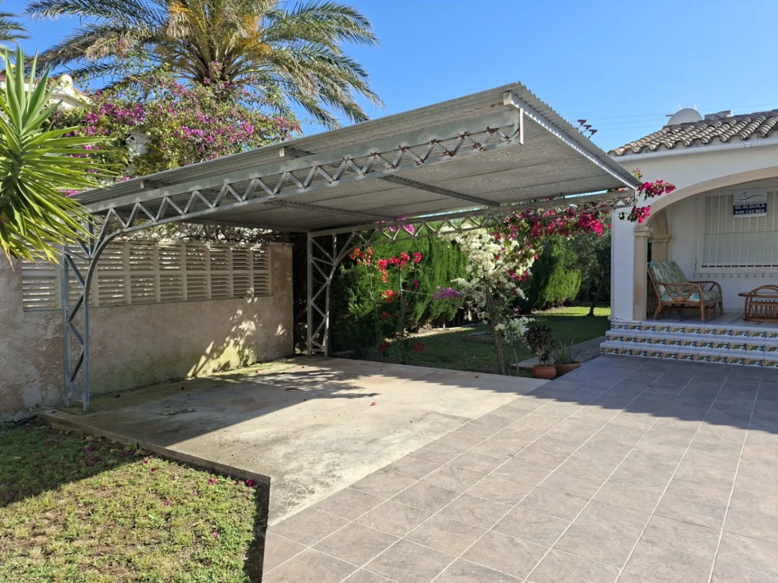 Strandvilla met privézwembad in Oliva