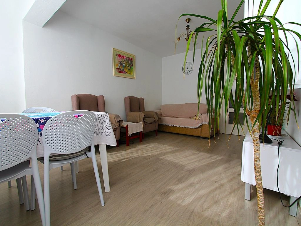 Piso con 3 dormitorios en venta  Denia