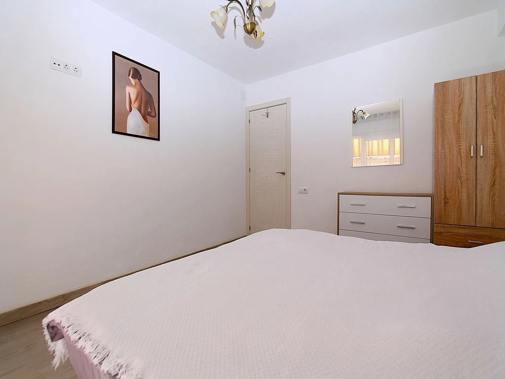 Piso con 3 dormitorios en venta  Denia