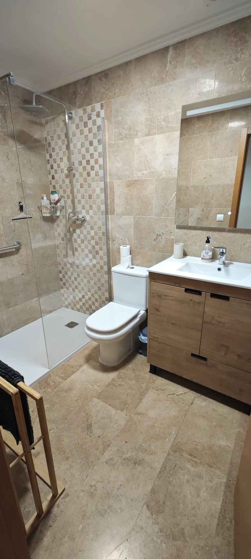 WOHNUNG ZUM SOFORT EINZIEHEN IN DER NÄHE DES HAFENS UND ZENTRUMS VON DENIA