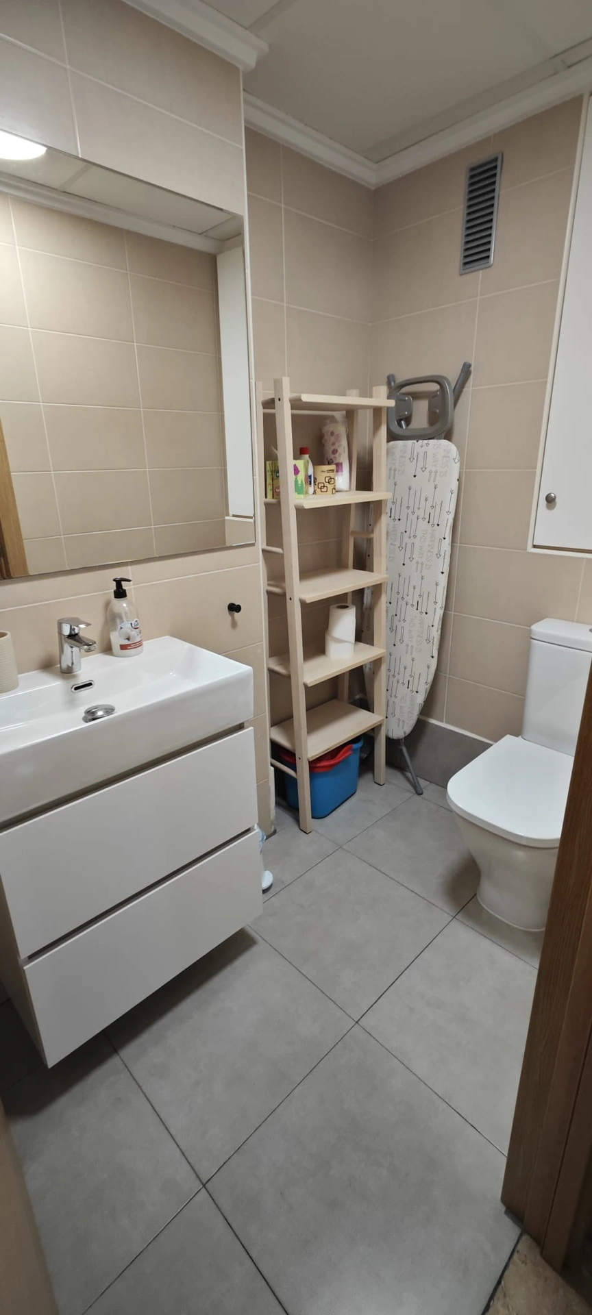 WOHNUNG ZUM SOFORT EINZIEHEN IN DER NÄHE DES HAFENS UND ZENTRUMS VON DENIA