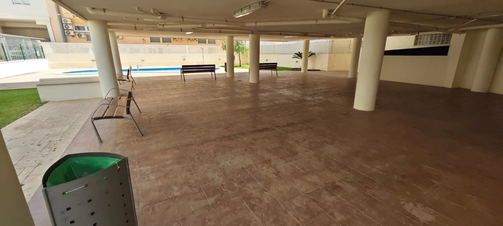 APPARTEMENT "ZONE" AV. MIGUEL HERNANDEZ / RUE DES FURS / PLACE BENIDORM