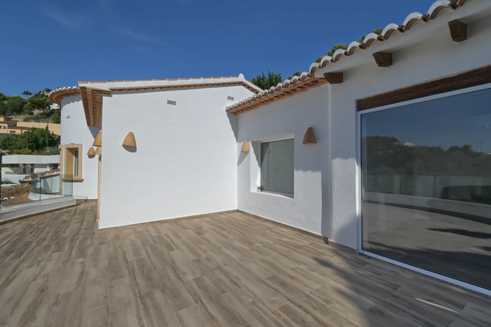 DEUX VILLAS + APPARTEMENT D'INVITÉS. MORAIRA. VUES SUR LA MER