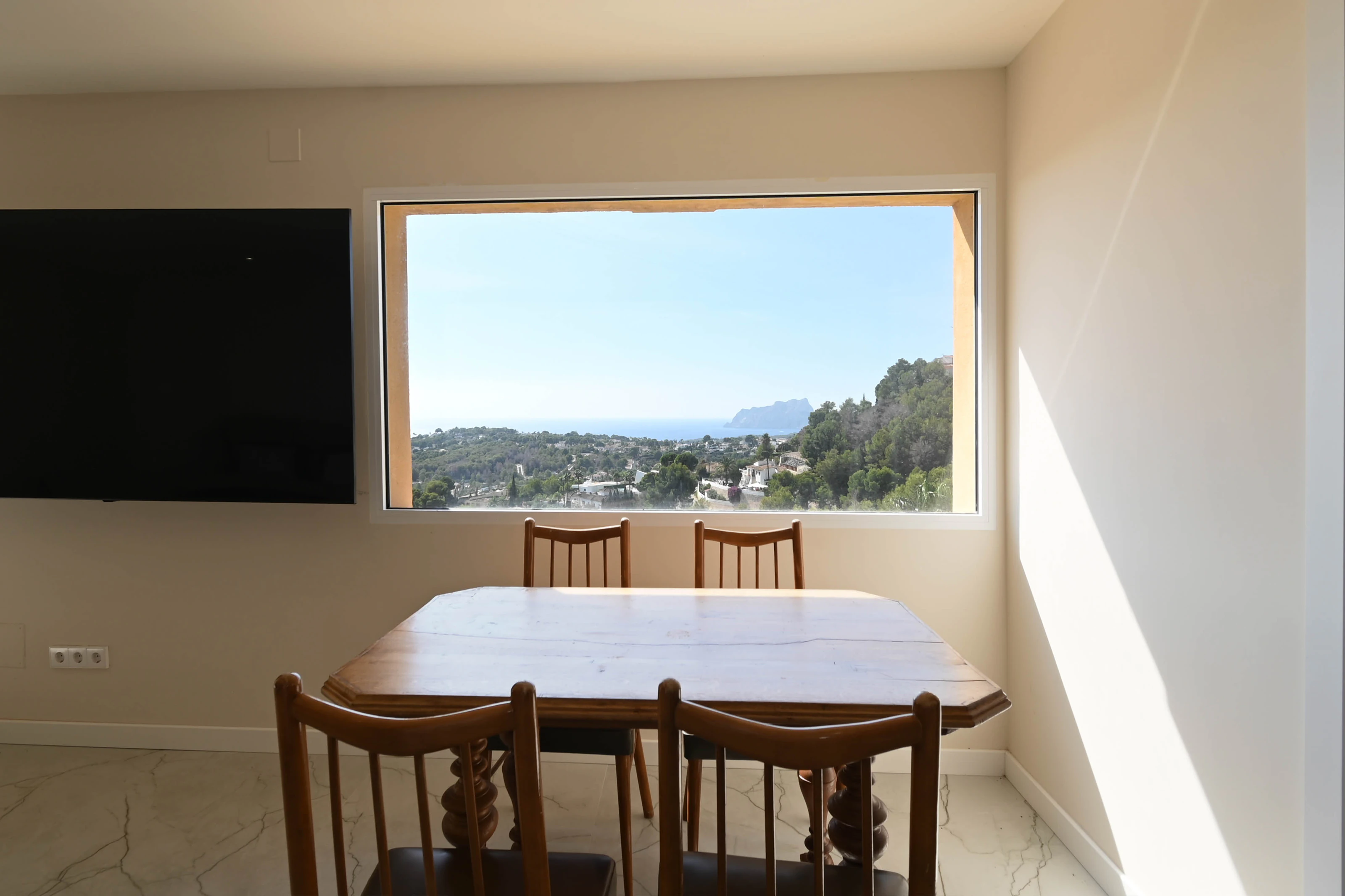 DEUX VILLAS + APPARTEMENT D'INVITÉS. MORAIRA. VUES SUR LA MER