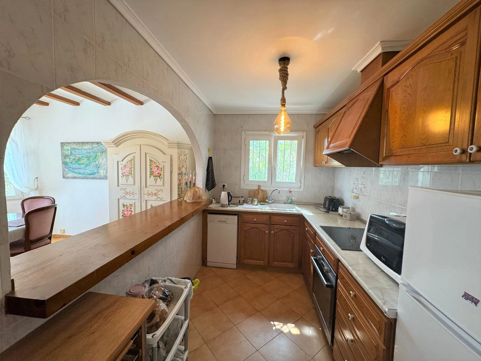Villa con encanto y vistas al mar. Lista para entrar a vivir