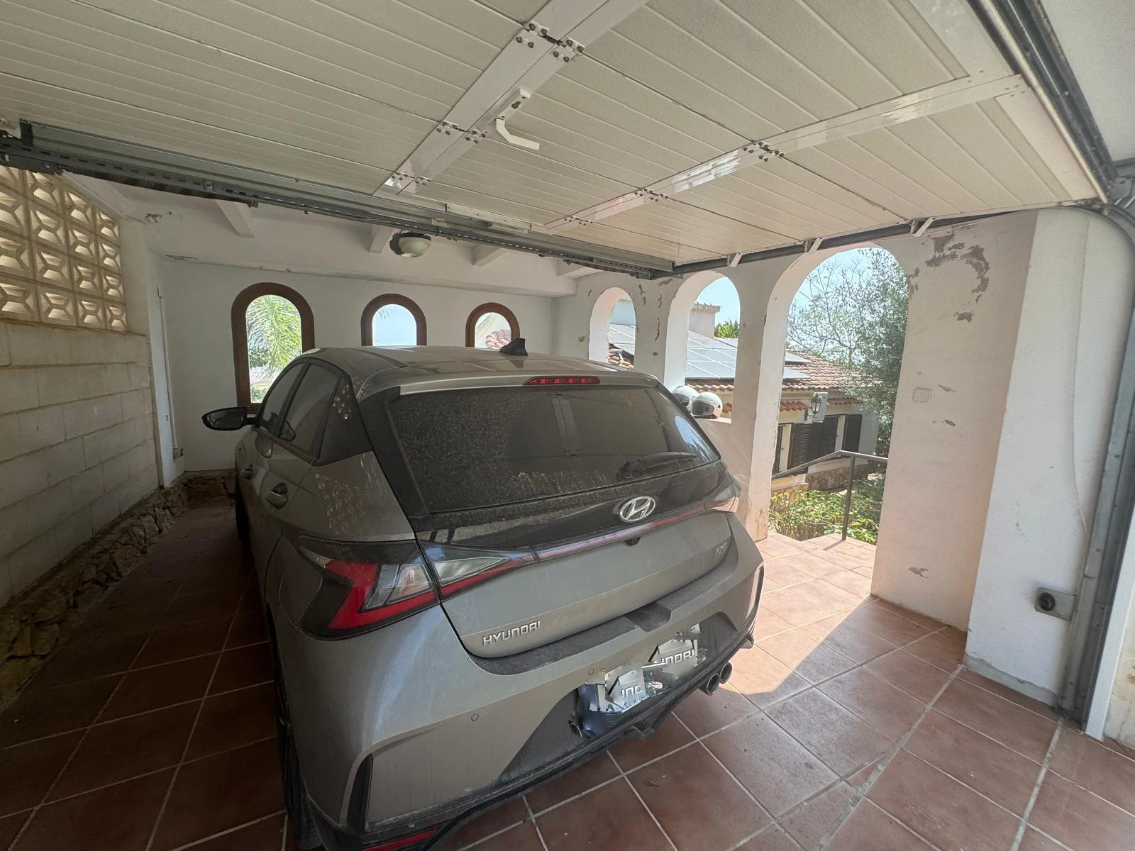 Villa con encanto y vistas al mar. Lista para entrar a vivir