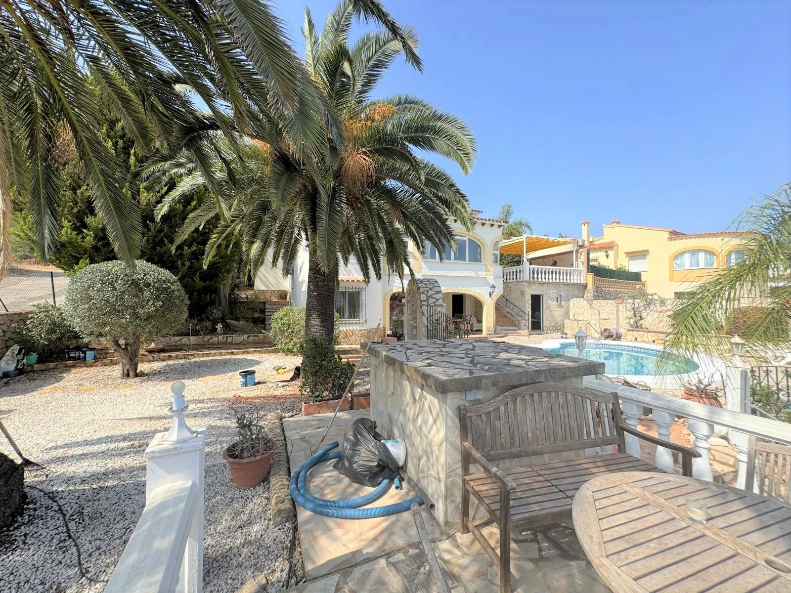 Villa con encanto y vistas al mar. Lista para entrar a vivir