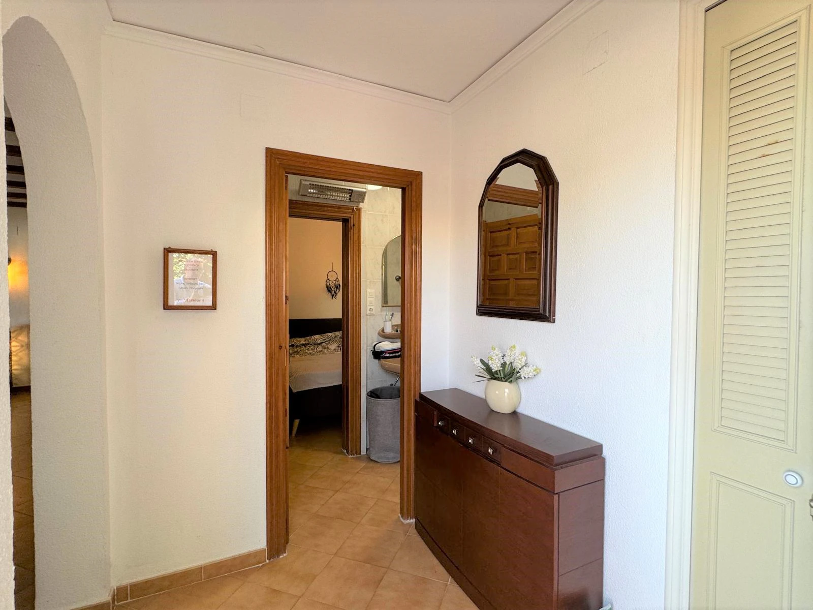 Villa con encanto y vistas al mar. Lista para entrar a vivir