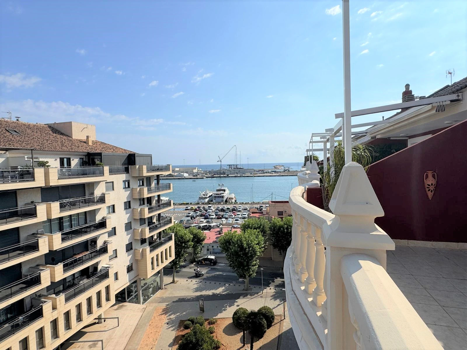 Penthouse duplex avec vue sur le port au cœur de Dénia