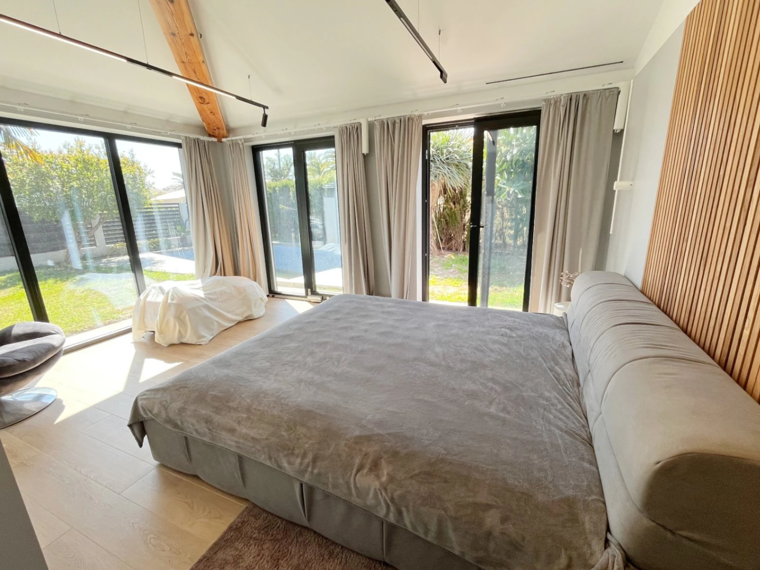 Elegant ultra-modern high-quality chalet in Els Poblets