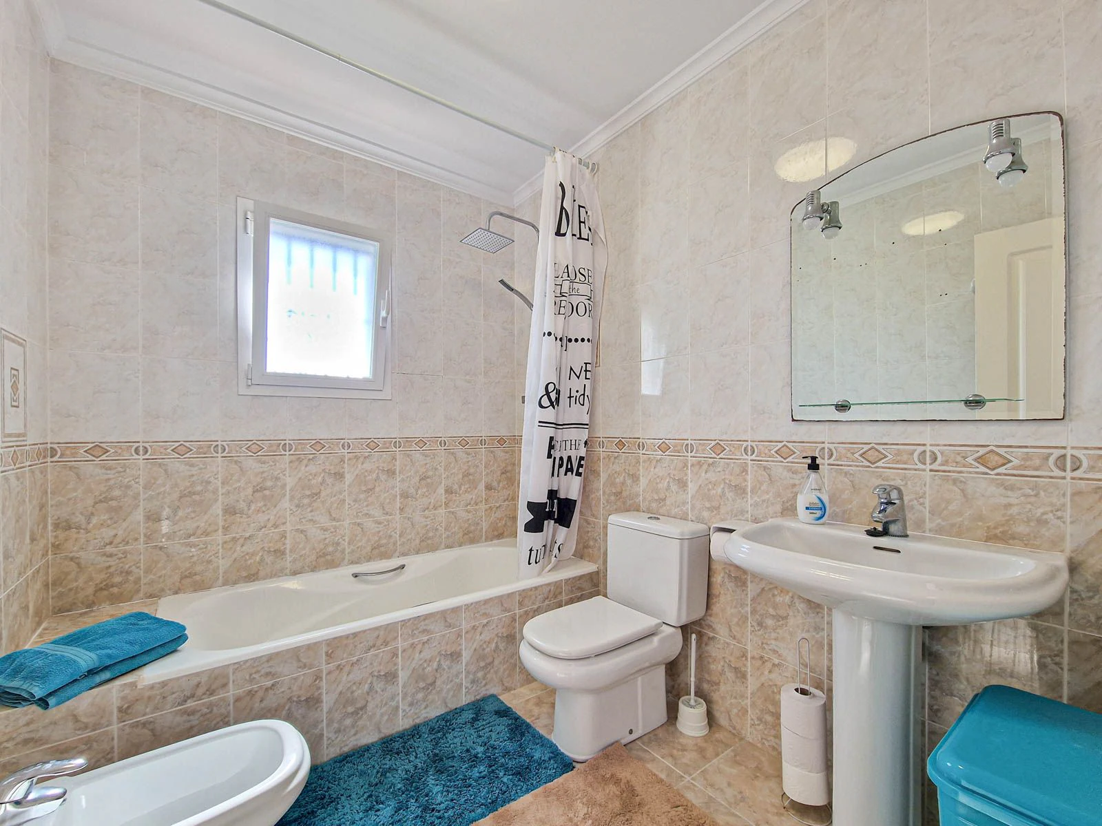 SUMMER HOLIDAY RENTAL